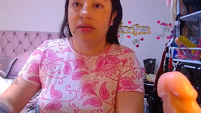Snapshot of lanaqueen699 chatting on 23, 6, 2026 lanaqueen699 online show from 23, 6, 2026