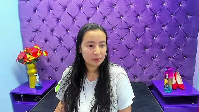 NaomyPrinces online show from 29, 4, 2026
