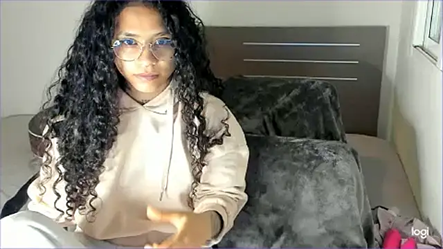 Snapshot of Ama_music chatting on 19, 3, 2025 Ama music online show from 19, 3, 2025