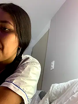 Larabrooks online show from 20, 11, 2025