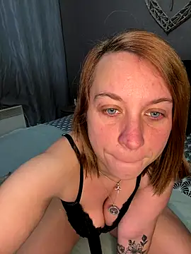 Aphrodite-22 online show from 27, 10, 2025