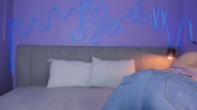 Mai higurashi online show from 28, 10, 2025