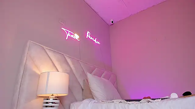  angela x online show from 15, 3, 2025