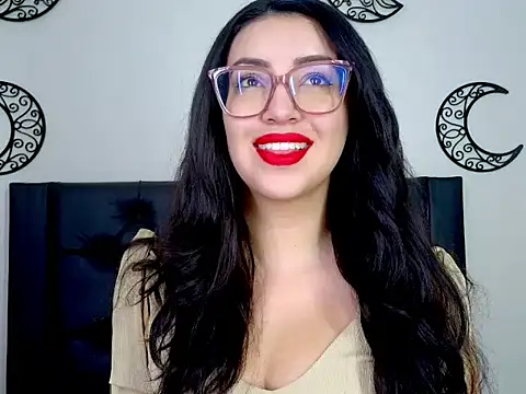 EvoletFMK online show from 17, 10, 2025