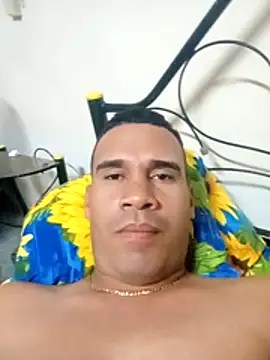 Snapshot of adriel_perez chatting on 16, 5, 2026 adriel perez online show from 16, 5, 2026