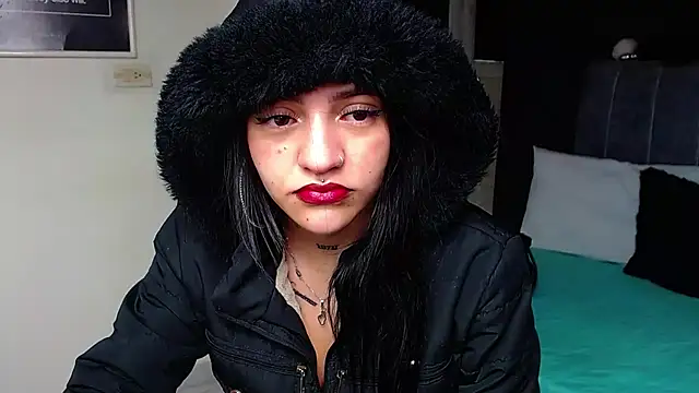 Violettasquirt online show from 24, 2, 2026