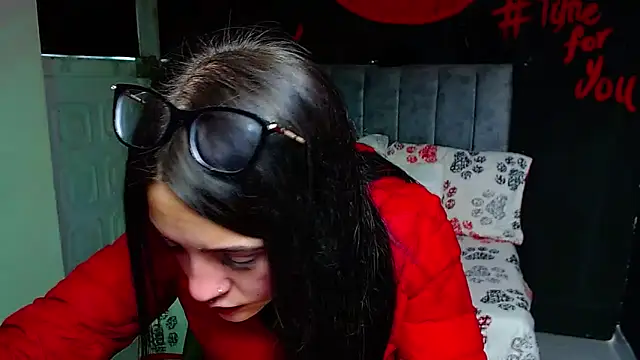 Violettasquirt online show from 10, 4, 2026