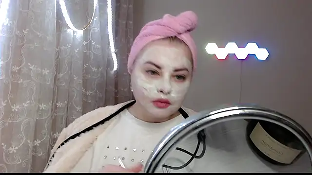 JewellKiss7 online show from 2, 12, 2024