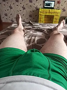 red red00 online show from 10, 3, 2025