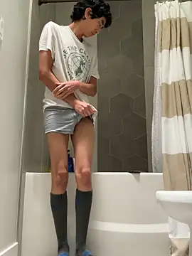 yfui221 online show from 11, 4, 2026