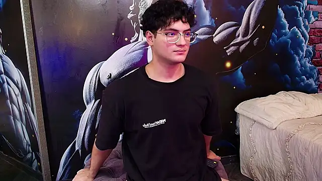 Snapshot of Mark_Evans1_ chatting on 8, 3, 2025 Mark Evans1 online show from 8, 3, 2025