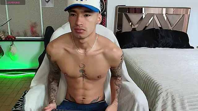 Damon  333 online show from 5, 11, 2025