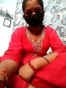 Snapshot of Poojashrma33 chatting on 22, 7, 2026 Poojashrma33 online show from 22, 7, 2026