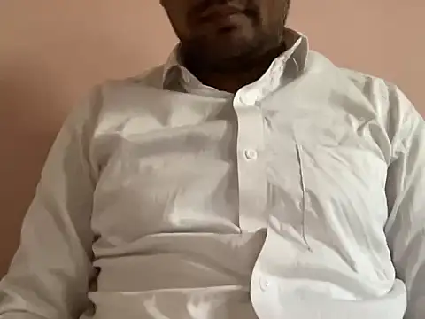 Snapshot of NiceBoy9099 chatting on 18, 2, 2026 NiceBoy9099 online show from 18, 2, 2026