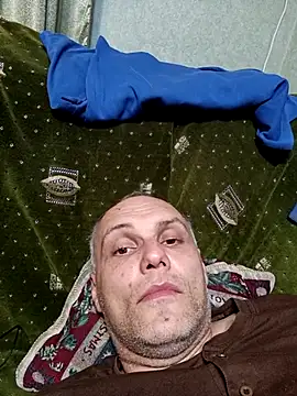 Pineapple04 online show from 13, 10, 2025