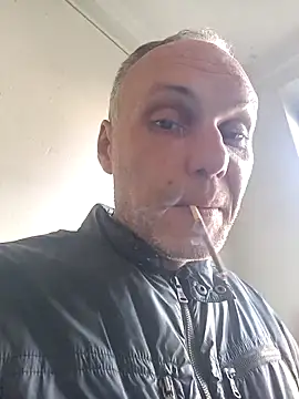 Pineapple04 online show from 15, 10, 2025