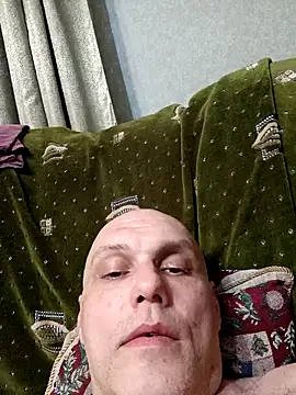 Pineapple04 online show from 19, 2, 2026