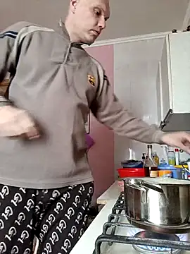 Pineapple04 online show from 21, 4, 2026