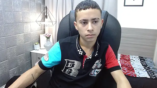 Xavii18 online show from 12, 3, 2025