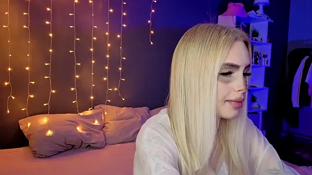 aneta alisha online show from 30, 10, 2025