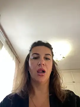 Snapshot of Dina0908 chatting on 20, 7, 2026 Dina0908 online show from 20, 7, 2026