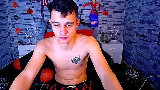 ADAM HOT online show from 15, 10, 2025