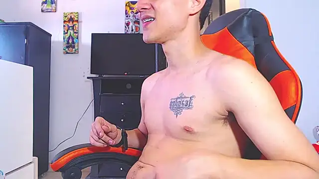 ADAM HOT online show from 10, 3, 2026