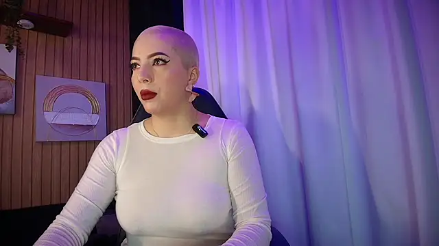 Camila Chainn online show from 14, 1, 2026