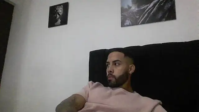 Hendry  online show from 7, 2, 2025