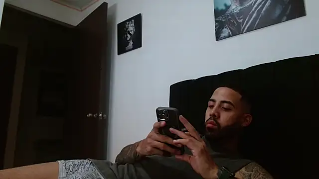 Hendry  online show from 21, 2, 2025