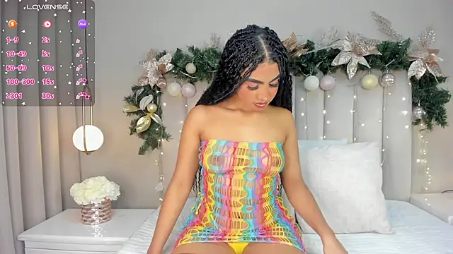 atenea roberts online show from 5, 12, 2024