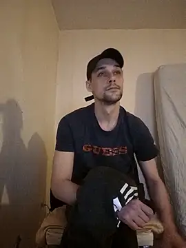 kx93 online show from 17, 12, 2025