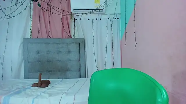 valentina 0  online show from 23, 9, 2025