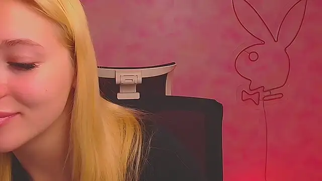 Milka kiss  online show from 7, 12, 2024