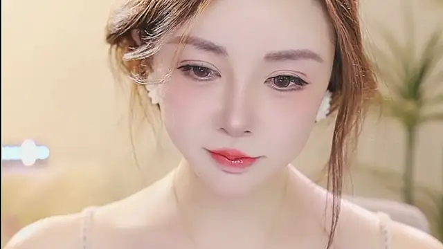 Qiaoqiao  online show from 25, 3, 2026