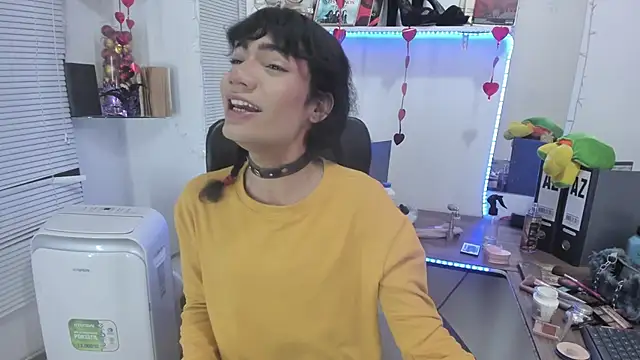 SWEETSAMY39715 online show from 18, 2, 2025