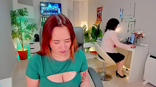 Snapshot of Butterflyblue_dream chatting on 17, 1, 2025 Butterflyblue dream online show from 17, 1, 2025