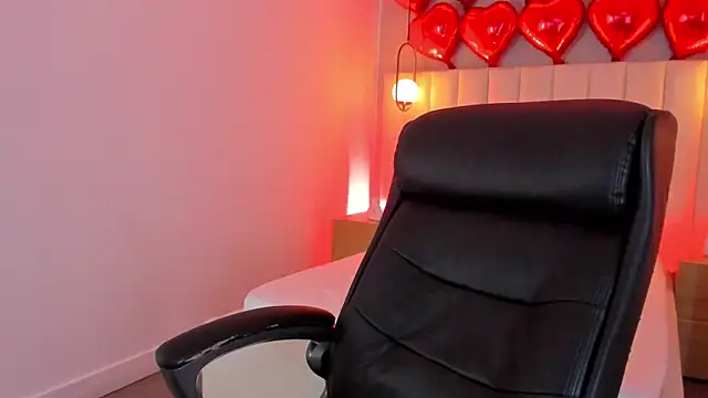 Snapshot of kosmic_Angel chatting on 15, 2, 2025 kosmic Angel online show from 15, 2, 2025