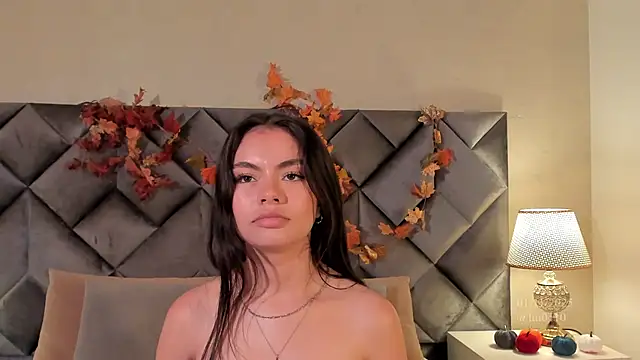 Luisa0110 online show from 1, 11, 2025