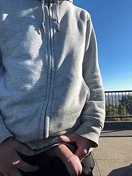 takuyapp online show from 4, 1, 2025