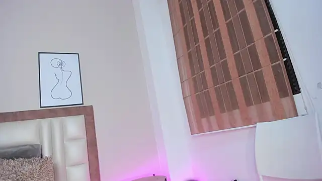 SabrinaWarrenn online show from 26, 12, 2024