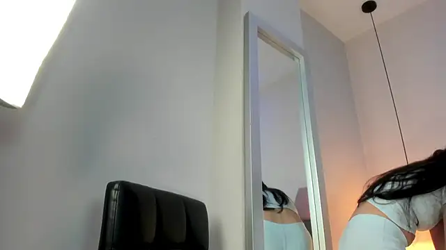SabrinaWarrenn online show from 10, 3, 2025