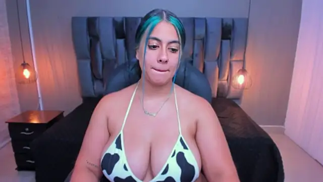 Xisu  online show from 22, 12, 2024