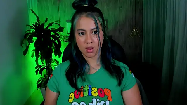 Xisu  online show from 20, 1, 2025