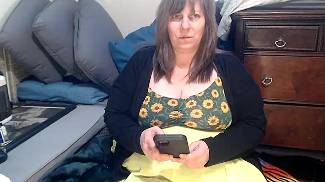 ladyscarlotta online show from 13, 1, 2025