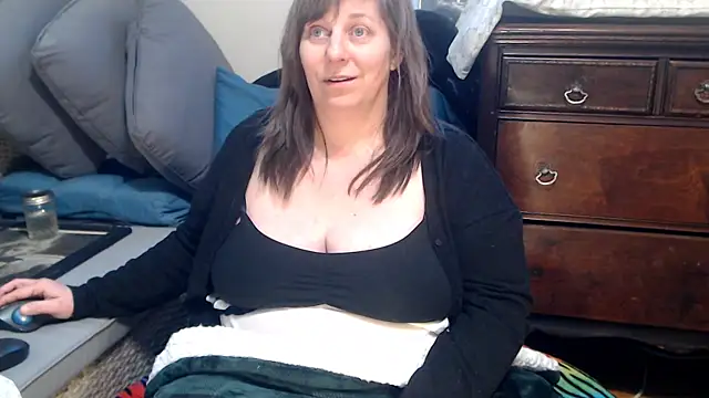 ladyscarlotta online show from 14, 1, 2025