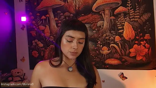 6Briela9  online show from 19, 2, 2026