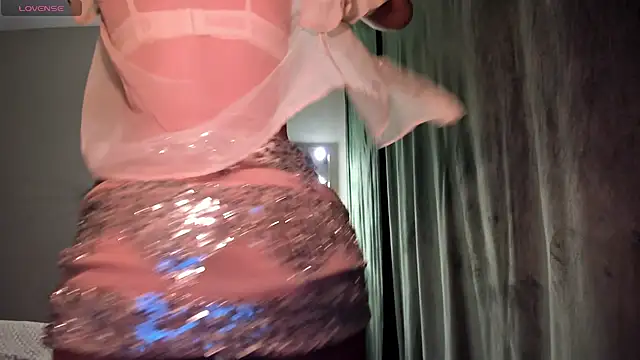 Selena Rase online show from 25, 11, 2025