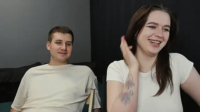 Pinku kitsune online show from 19, 2, 2025