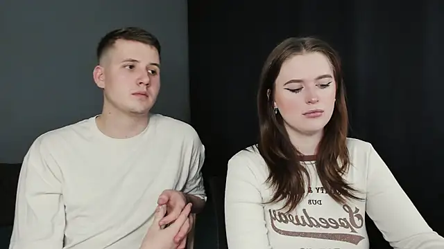 Pinku kitsune online show from 14, 3, 2025